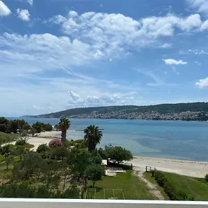 Studio Apartments M&N Trogir